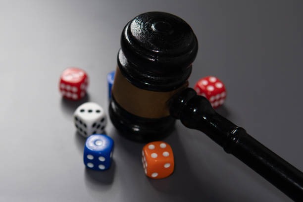 Dice game interface on pangkalantoto togel showing prediction options and live results